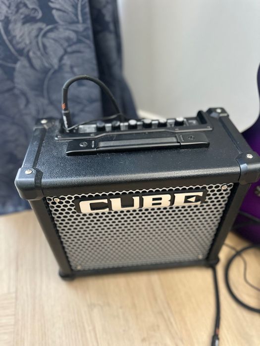 Chitară Electrică Epiphone Les Paul Classic  +Amplificator Roland