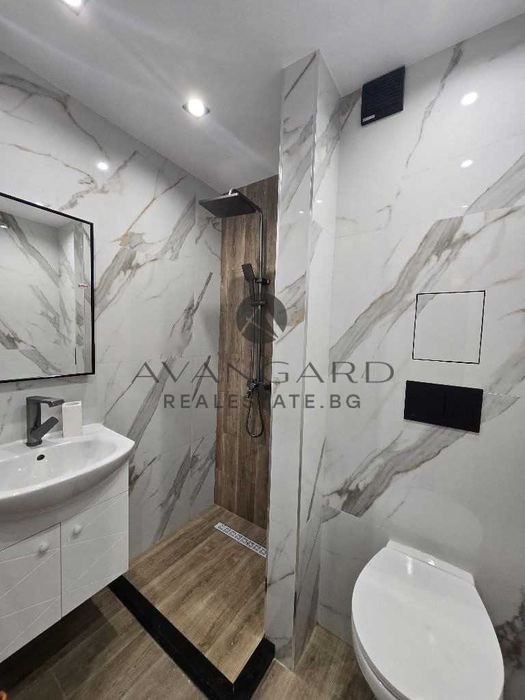 Продава се Тристаен апартамент в Пловдив, Кършияка - 58 кв.м за 2457 €/кв.м - Снимка #6