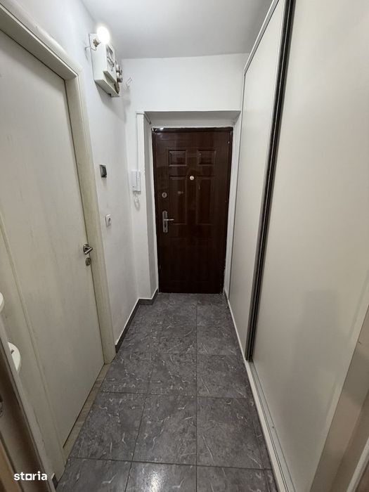 Garsonieră zona Lapus