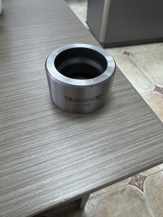 Продам запчасти от Перфоратора Sandvik