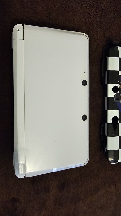 Nintendo 3ds modat