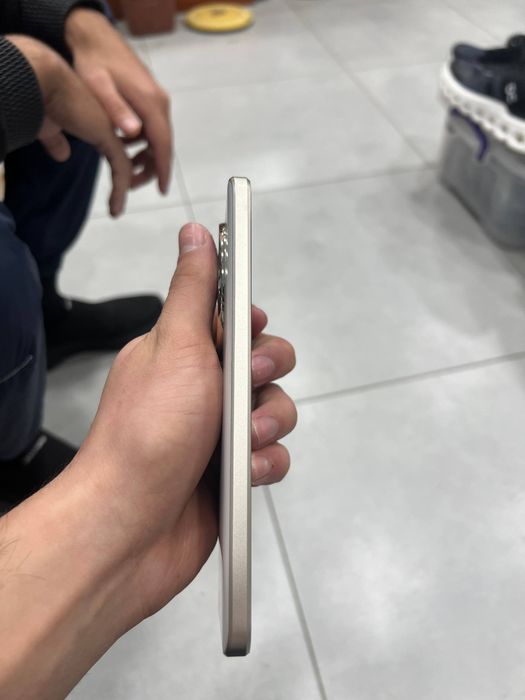 Huawei nova 13 i yangi tel