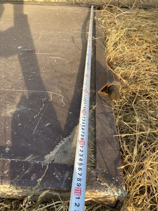 Варота қалың матерялдан