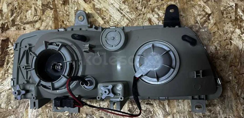 Фара передняя Фотон Isuzu