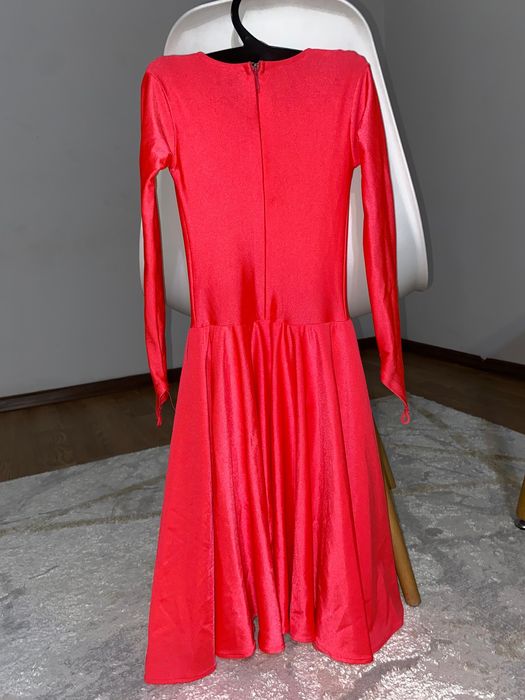 Платье для бальных танцев