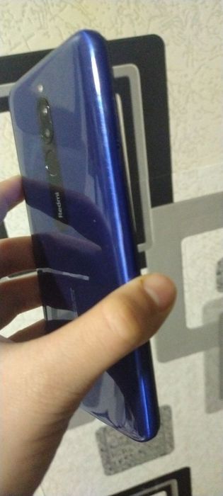 Обменяю телефон Redmi 8