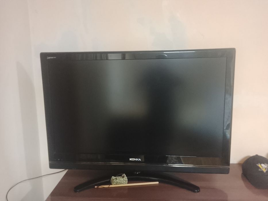 Продам телевизор