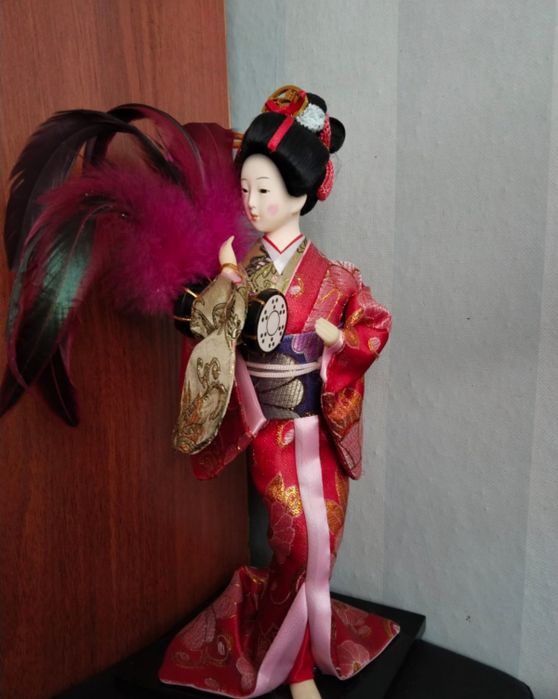 Продам статуэтки