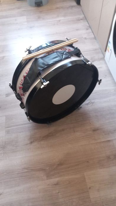 Vând tobe de folclor dimensiuni diferite 12",13",14",16",20",22