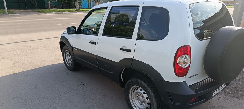 Продам Шевроле ниву 2123