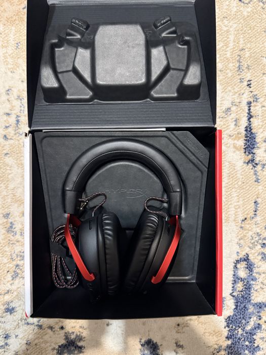 HyperX Cloud III