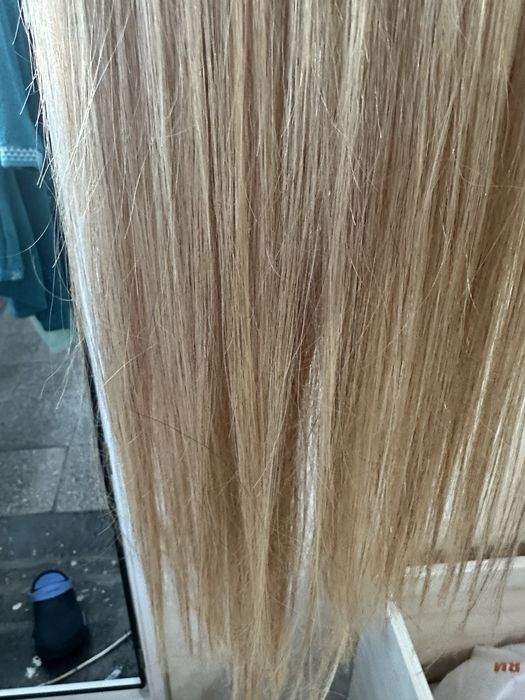 Естествена медено руса коса