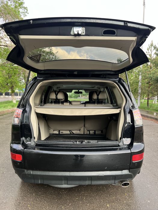 Продам Mitsubishi Outlander