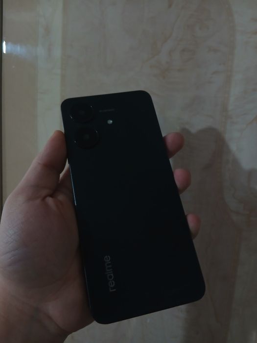В продаже Realmi Note 60x.
