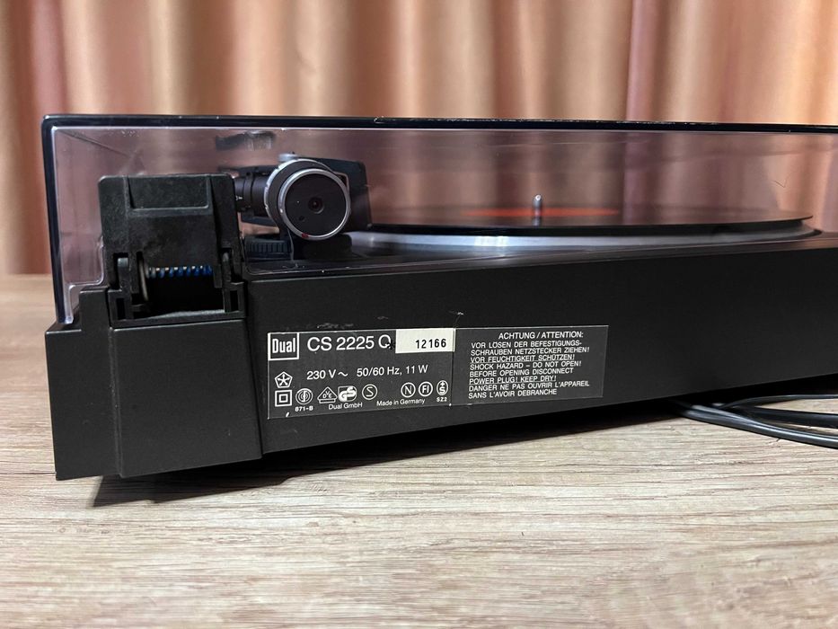 Dual CS 2225Q pick up, Full Automatic Direct Drive Quartz Controlled, AC Ortofon