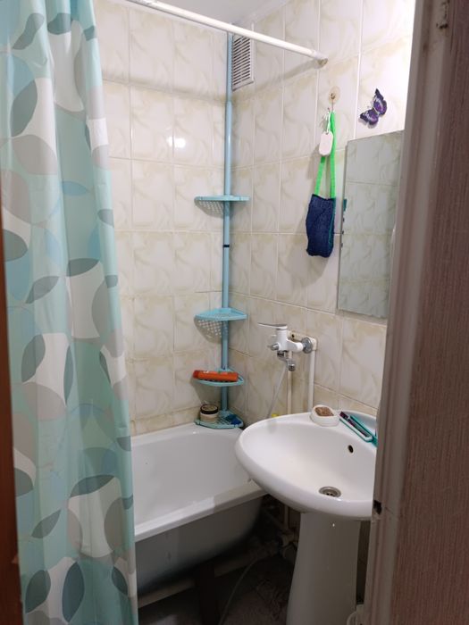 Продам квартиру, Голубые пруды 4.