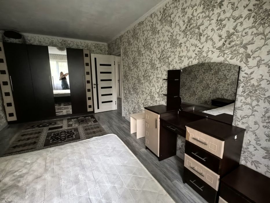 Сдам  3х комнатную квартиру