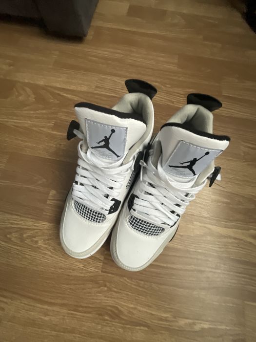 Vand jordan 4.