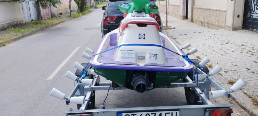 Джет Sea Doo Bombardier