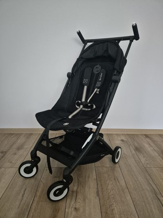 Бебешка / Детска лятна количка Cybex Libelle - Magic Black