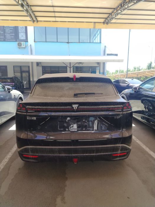 Changan Deepal S07 300 versiya