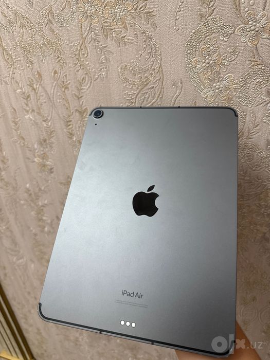 IPad Air5/ Продаю на запчасти