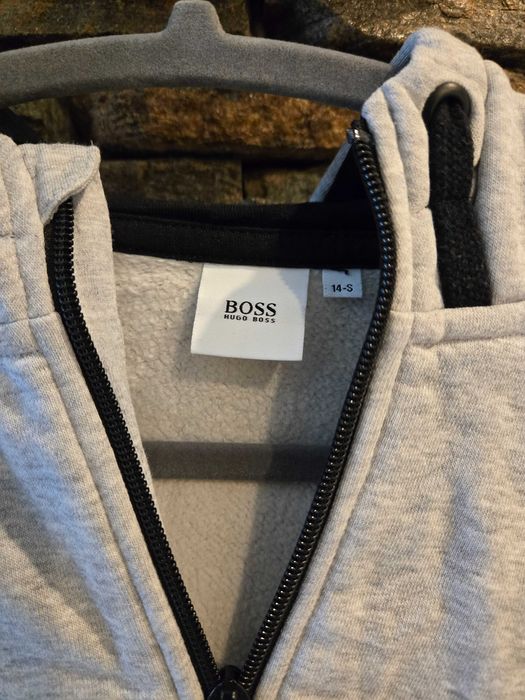 Детски анцунг BOSS / Перфектно състояние/ 13-14 г. 100% Оригинален