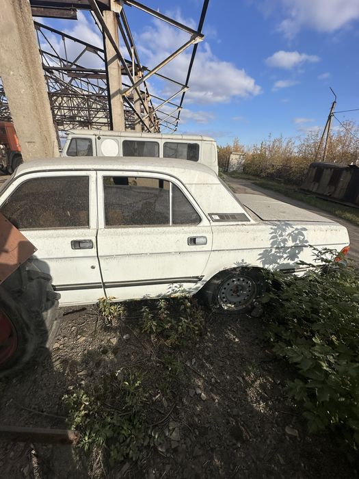 Волга 102 2 штуки