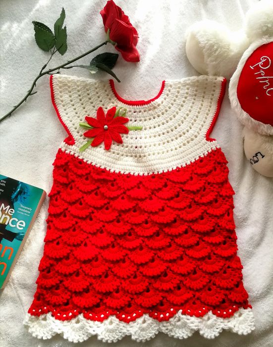 Платье на девочку