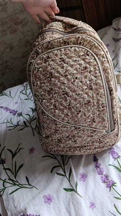 Вещи женскииииие