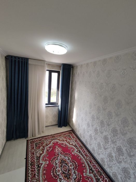 Карасу-6 Продаётся уютная квартира в новостройке.