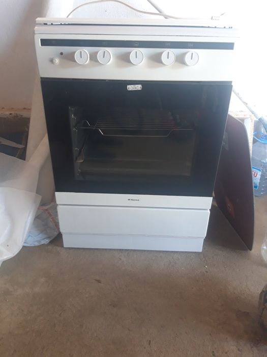 Газовая плита "Hansa"