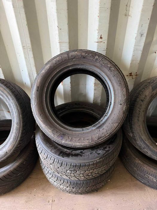 Резина ROADSTONE 215/65/16