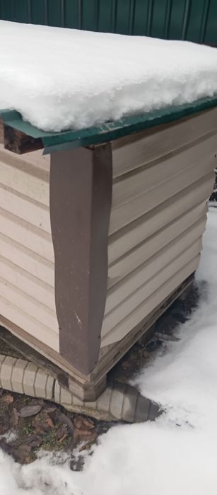 Будка для собак продам