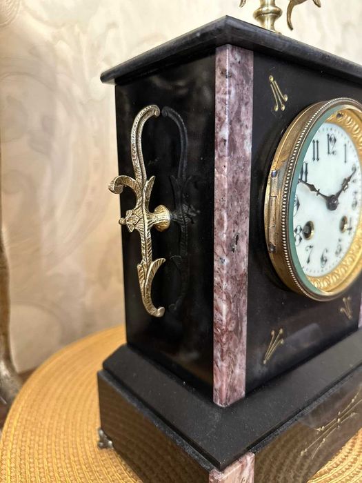 Продавам френски мраморен часовник Japy в колекционерски вид, 1846 г.