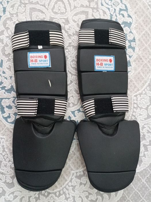 Футы,бандаж б/у спортивные в отличном состоянии