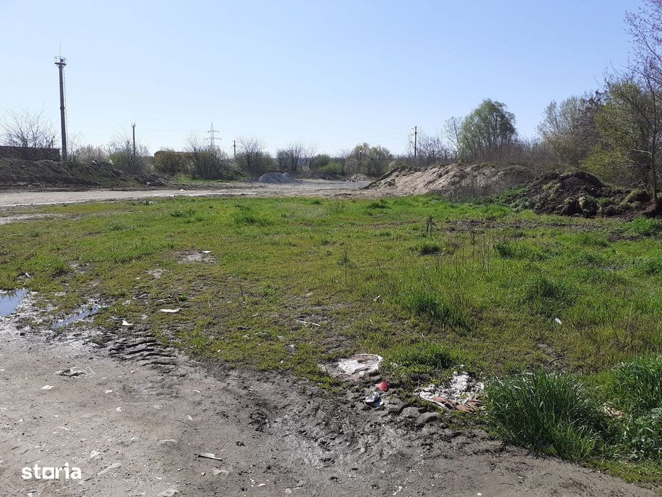 Oltenita - zona blocuri - teren pt constructie zona comerciala