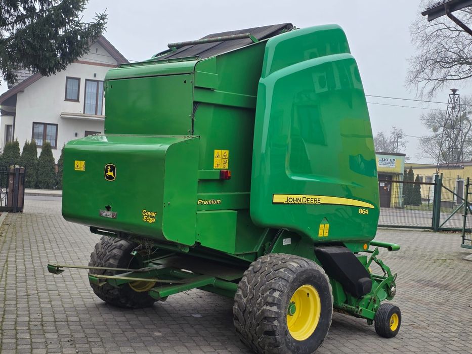 Пресс подборщик JOHN DEERE 864