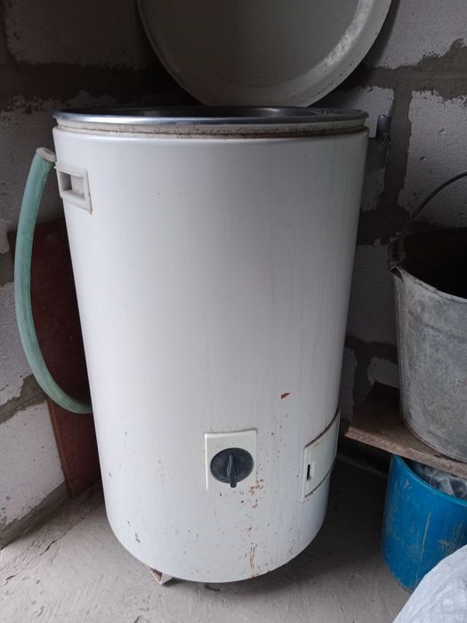 Продам стиральную машину