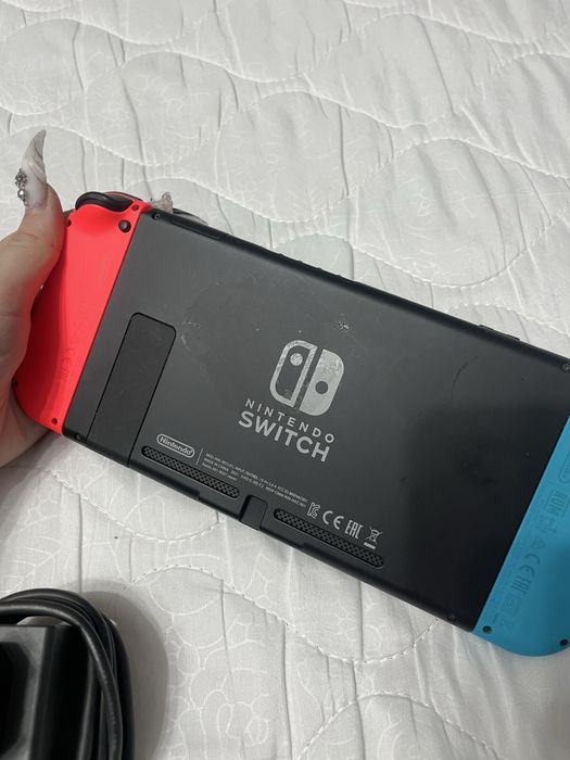 Продам nintendo switch