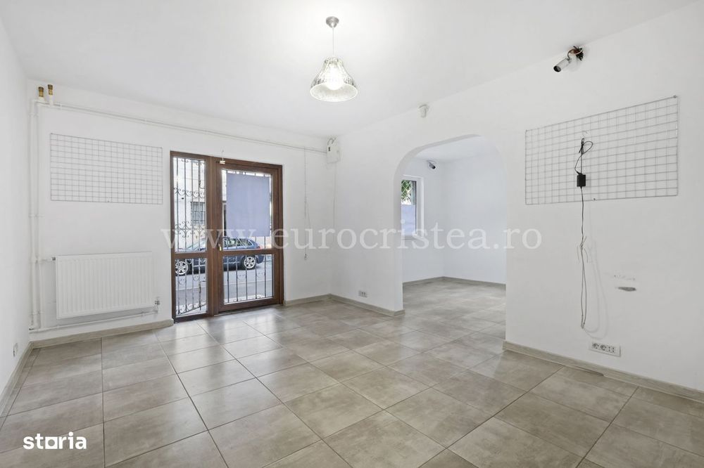 Apartament cu 2 camere de vânzare – Renovat, parter, Strada Sirenei