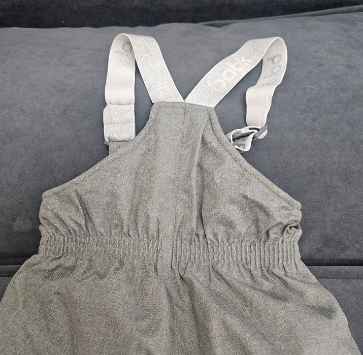 Продам штаны комбинезон на девочку