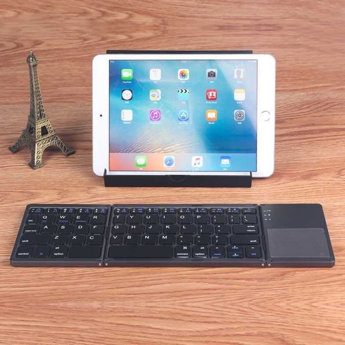 Wirelss rechargeable mini touch bluetooth foldable keyboard for ipad