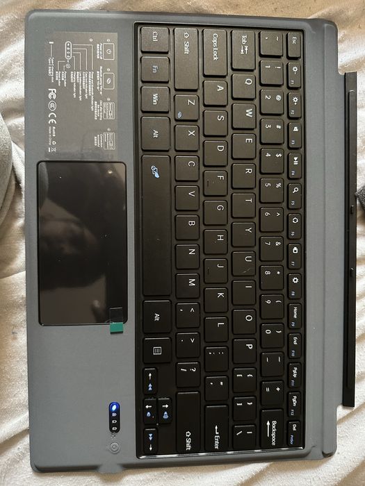 Surface Smart Keyboard Wireless