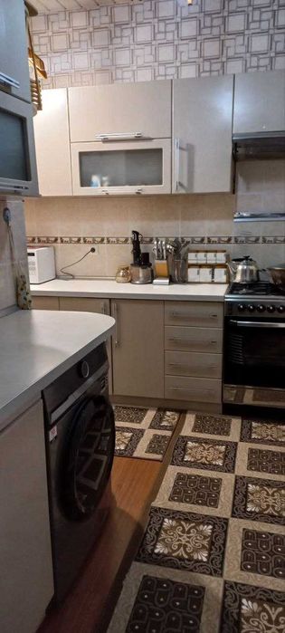 3-х комнатная квартира на Карасу-6