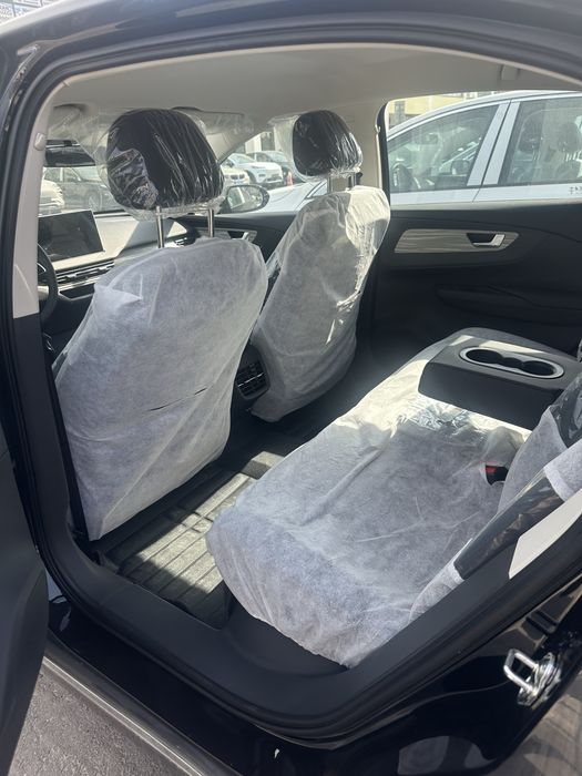Hongqi e-qm5 500km 2026 restyling model