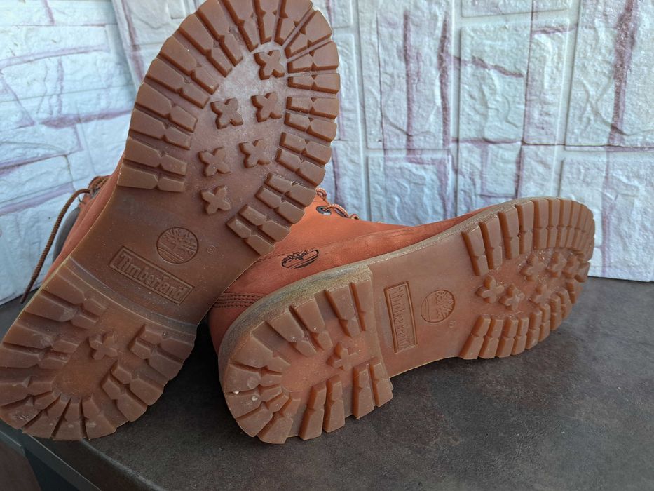 дамски зимни обувки,боти,кубинки,ном39,Timberland