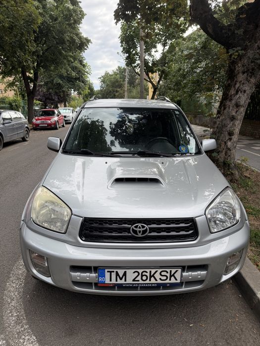TOYOTA RAV4
