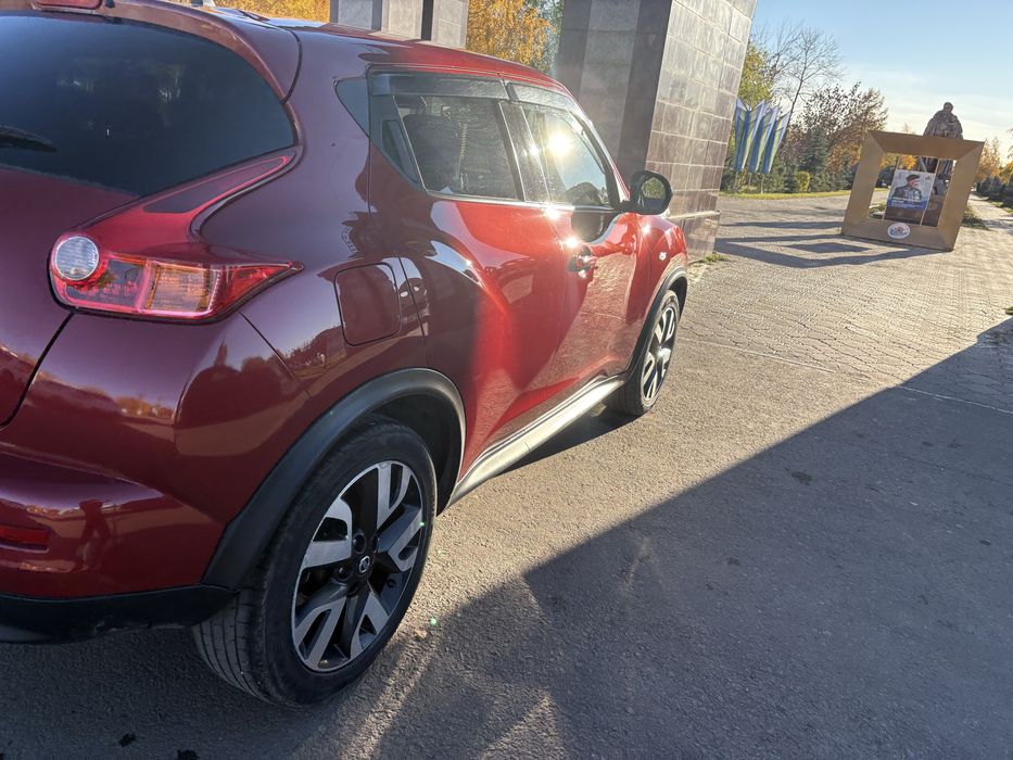 Продам Nissan Juke 2013г