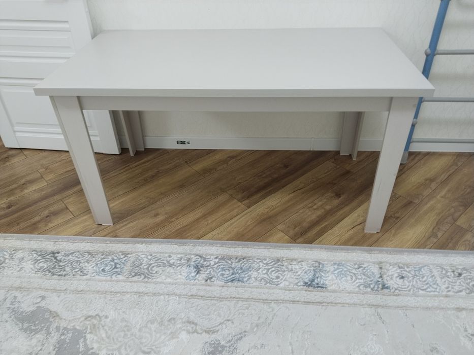 Стол -  сатылады